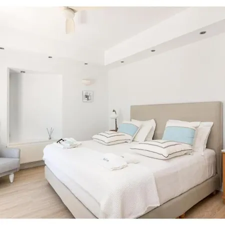 Hotel Blueros *